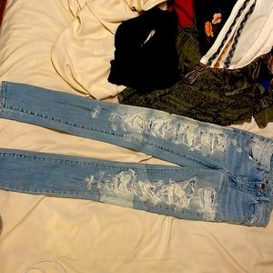American eagle ripped skinnies